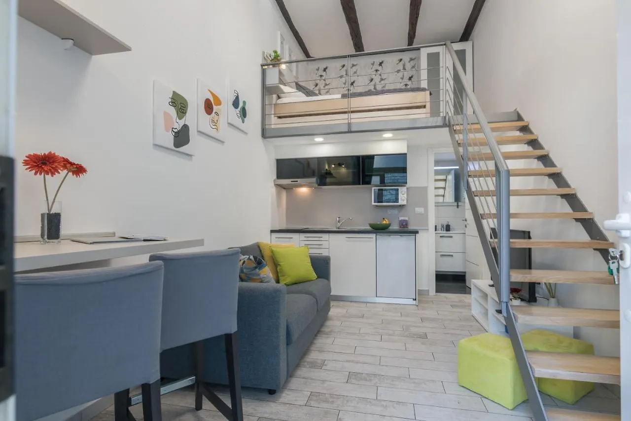 Urban Apartments Pula 0*,  Croatia