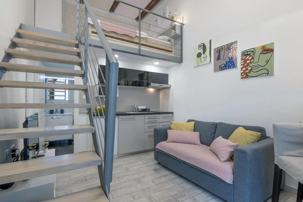 Urban Apartments Pula 0*,